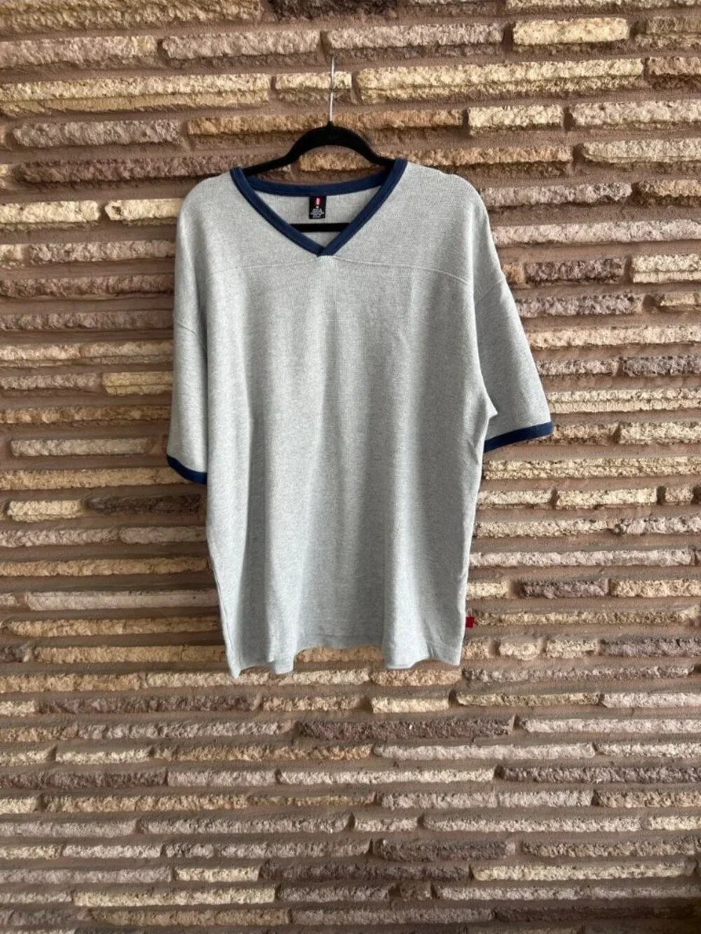 Levis Vintage 90s Y2K Gray Heavy Waffle Weave Short Sleeve Tee Size Medium